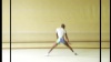 C 237 : 1 ½ TURN COSSACK JUMP TO SPLIT