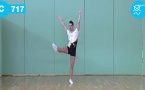 C717 : 2/1 TURNS WITH LEG AT HORIZONTAL – EN DEDANS