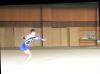 C 263 : ½ TURN TUCK JUMP