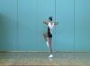 D 166 : 1 ½ TURN TO FREE VERTICAL SPLIT